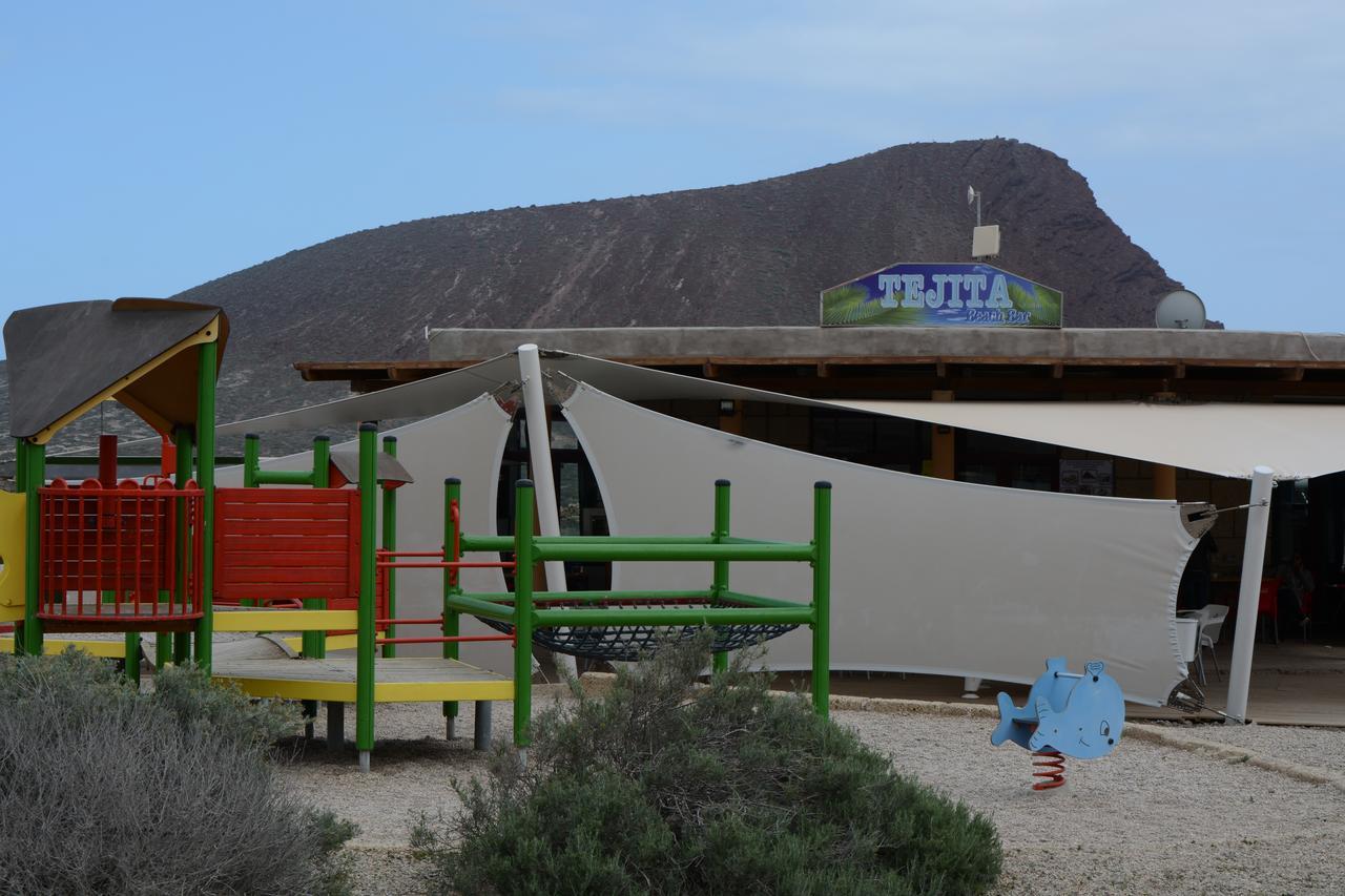 Eco-Wooden Houses Camping Montana Roja El Médano Zewnętrze zdjęcie